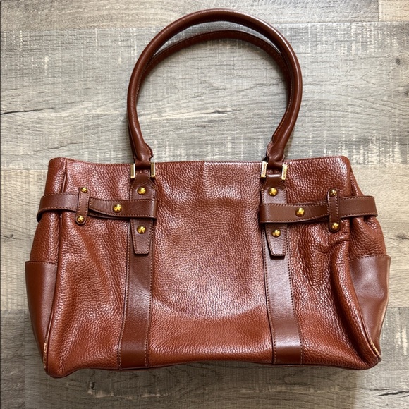 Stylish Brown Leather Tote with Gold Accents - Picture 1 of 9